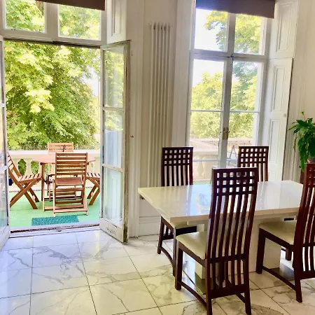Large 2 Beds Flat Overlooking Clapham Common Park Londres Exterior foto