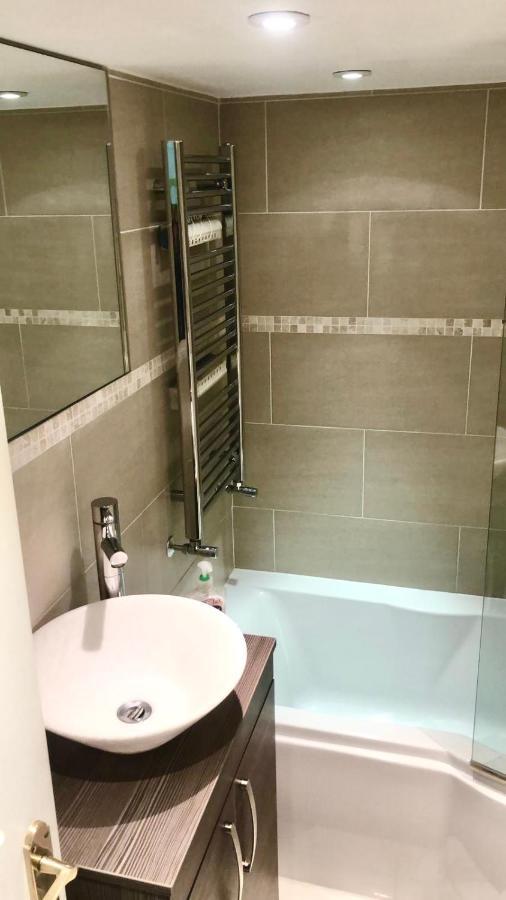 Large 2 Beds Flat Overlooking Clapham Common Park Appartement Londen