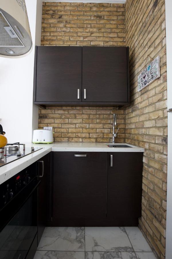 Large 2 Beds Flat Overlooking Clapham Common Park Appartement Londen
