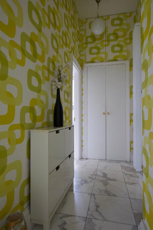 Large 2 Beds Flat Overlooking Clapham Common Park Appartement